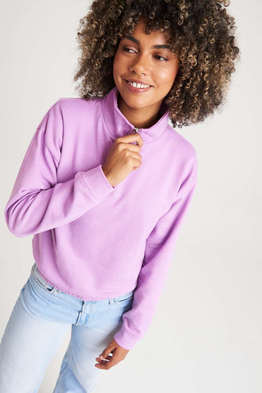 WOMEN'S CROPPED 1/4 ZIP SWEAT
