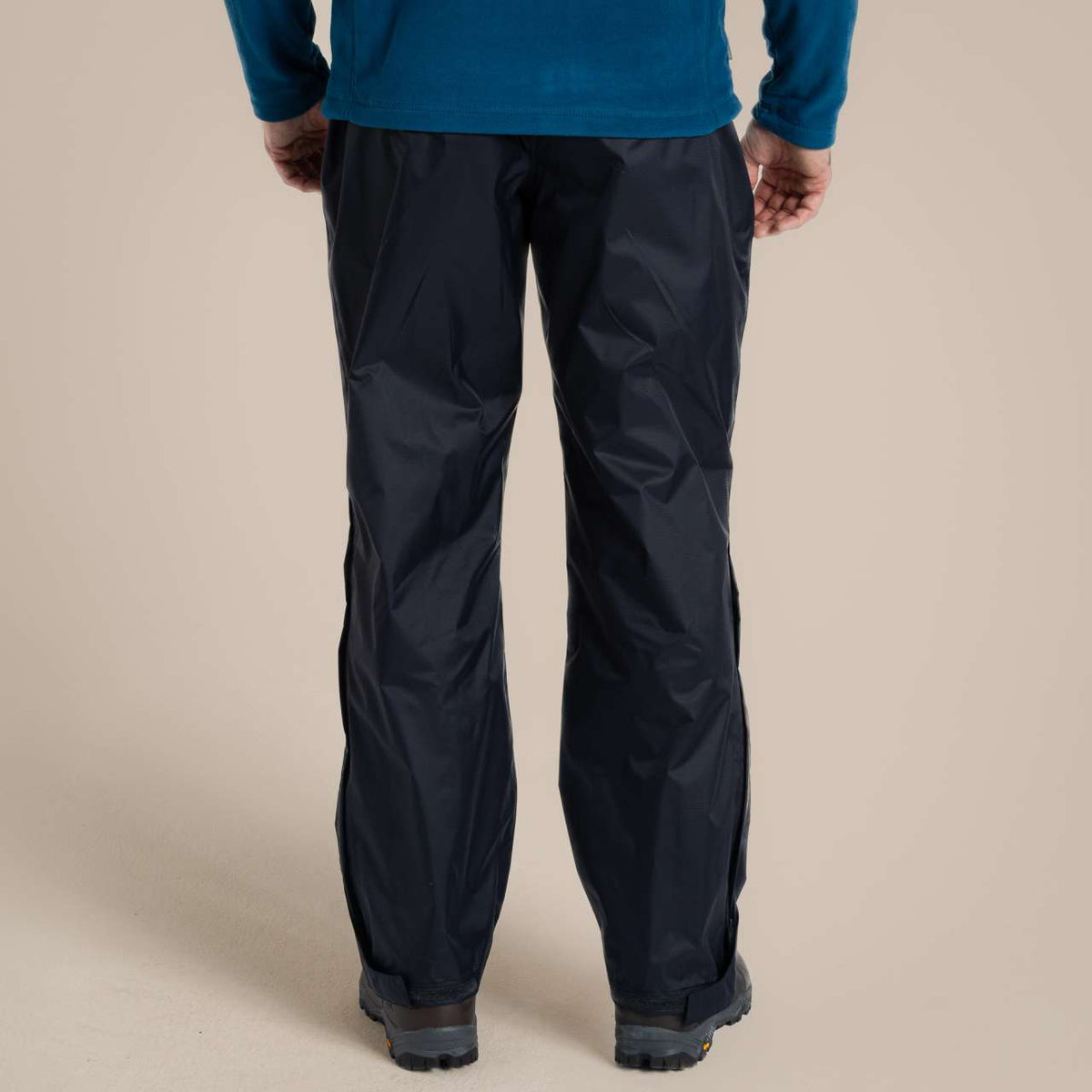 UNISEX EXPERT PACKABLE OVERTROUSER (SHORT)