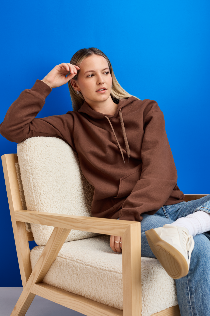 SOFTSTYLE™ MIDWEIGHT FLEECE ADULT HOODIE