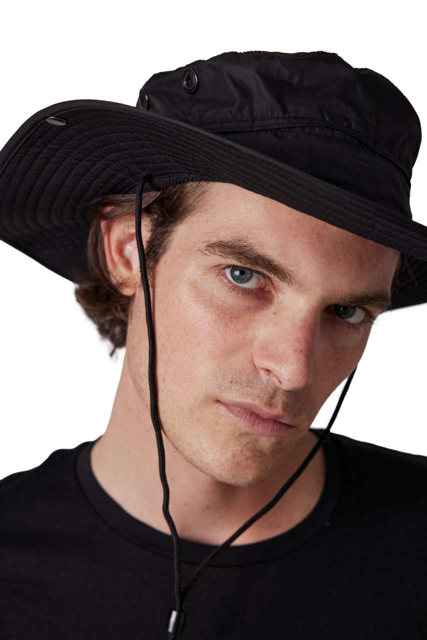 OUTDOOR HAT