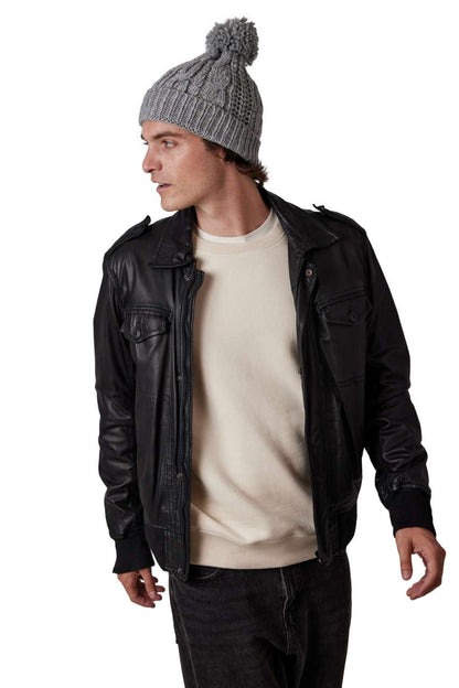 KNITTED BEANIE