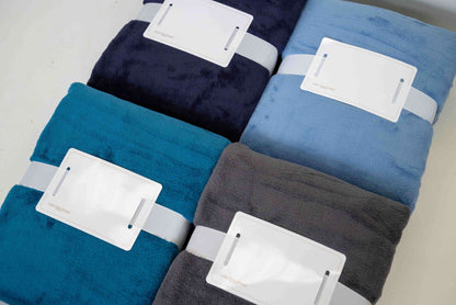 OLIMA CORAL FLEECE BLANKET