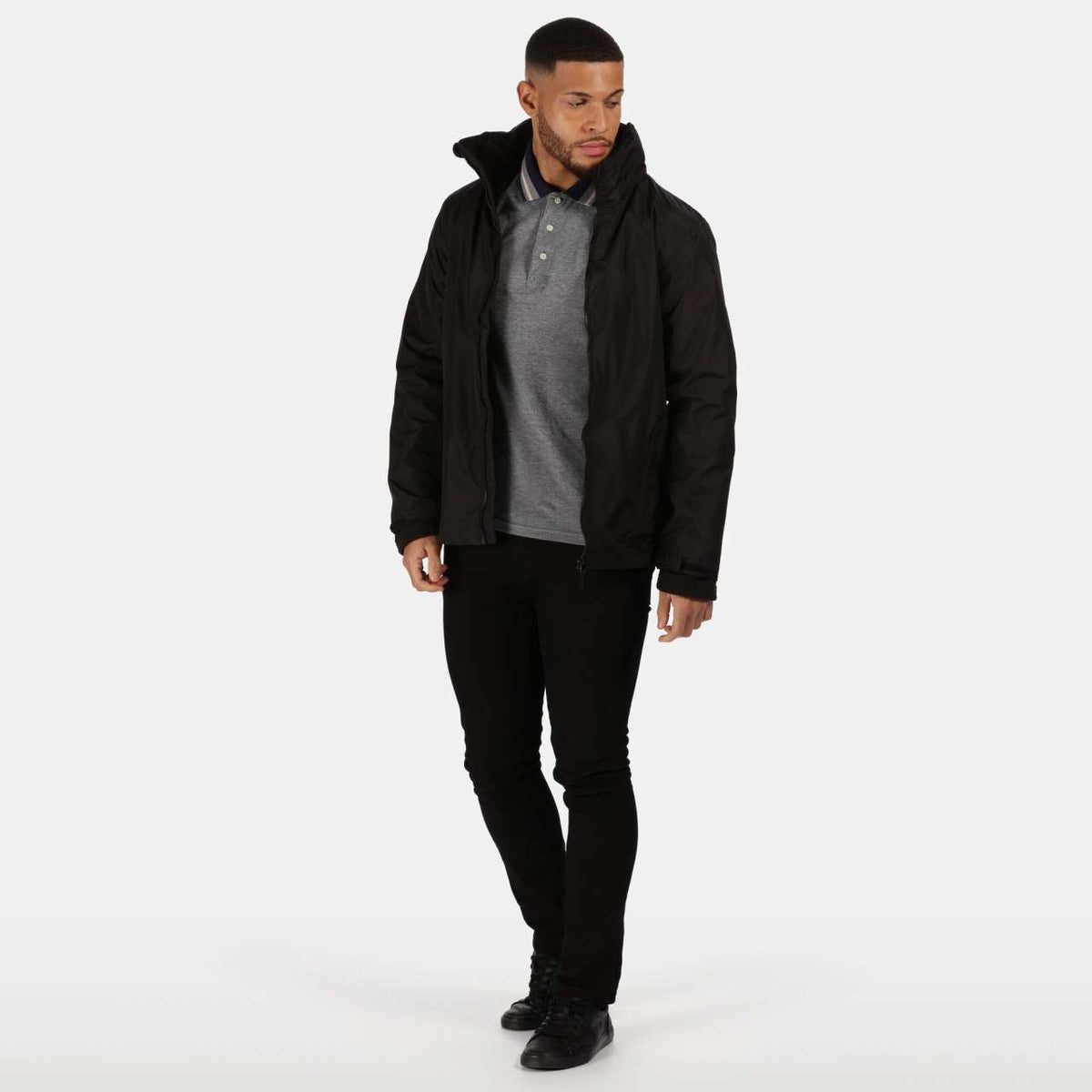 RETRA150 Black/Black